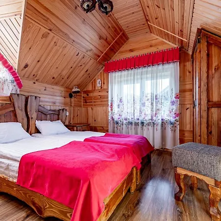 Emerald House * Mykulychyn