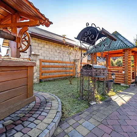 Emerald House Appartamento Mykulychyn