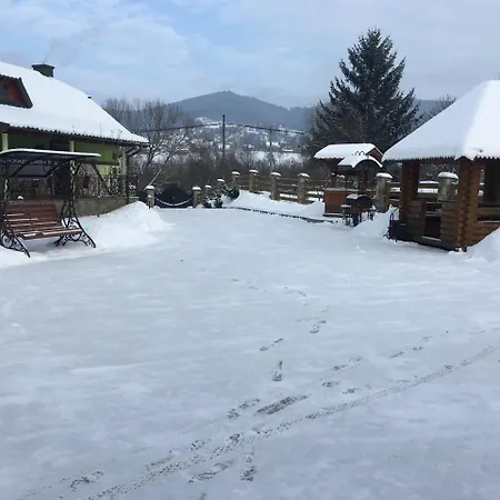 아파트 Emerald House