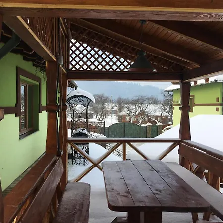 アパート Emerald House *