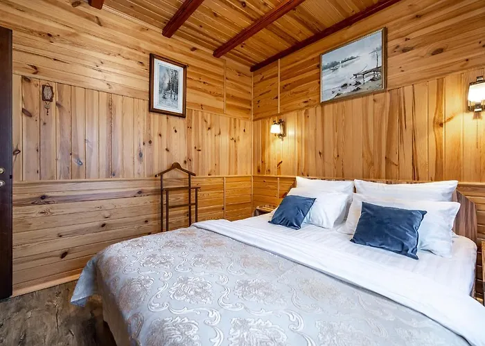 Appartamento Emerald House Mykulychyn