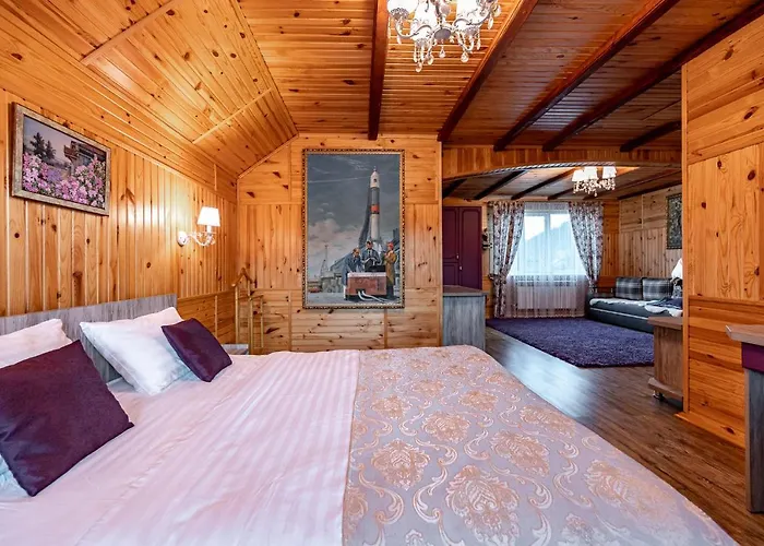 Emerald House * Mykulychyn