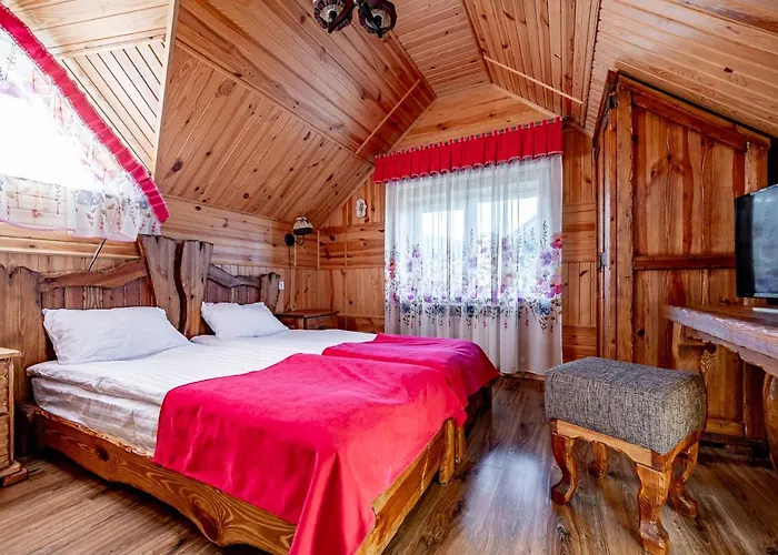 Emerald House * Mykulychyn