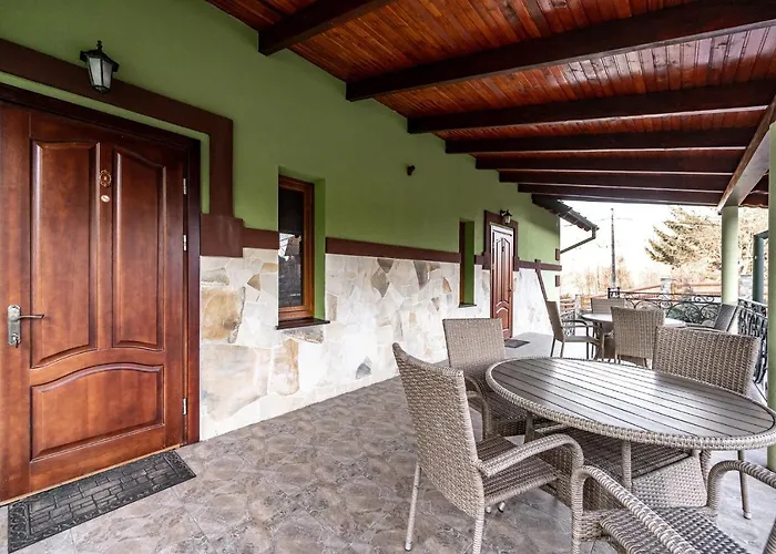 Emerald House Appartamento Mykulychyn