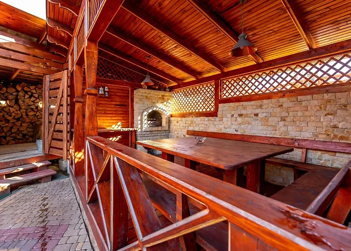 Appartamento Emerald House Mykulychyn