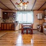 Emerald House * Mykulychyn