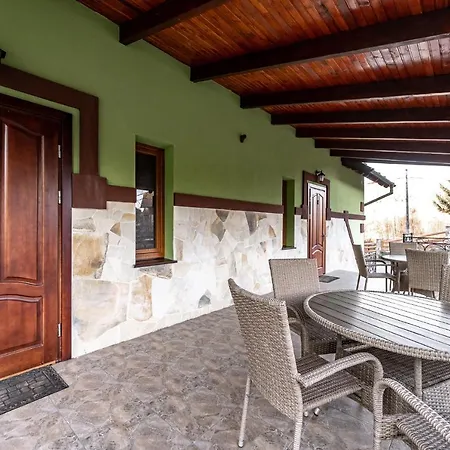 Emerald House Апартаменты Микуличин