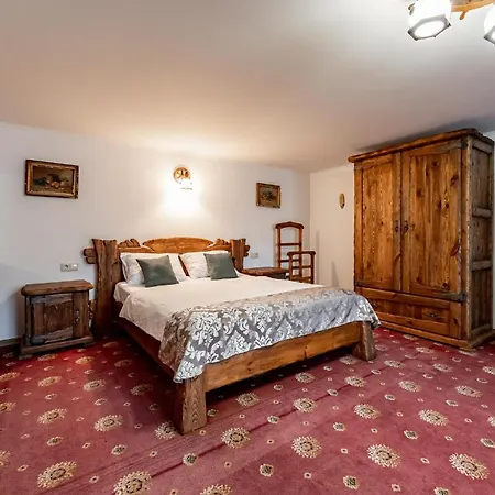 Emerald House Микуличин